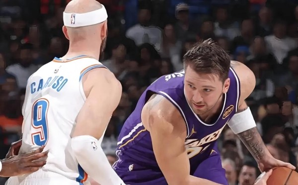 联盟头号巨星突伤退出,争冠热门雪上加霜,NBA冠军悬念再起