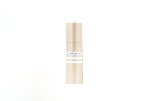 萧蔷逆龄秘诀首公开 ! 惊艳aquaEveryday保湿绮肌 结合缩时保养 给肌肤「刚刚.好」的呵护