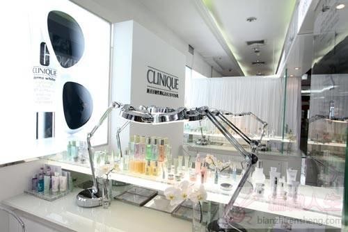 倩碧顶级概念专柜重新点亮北京中友