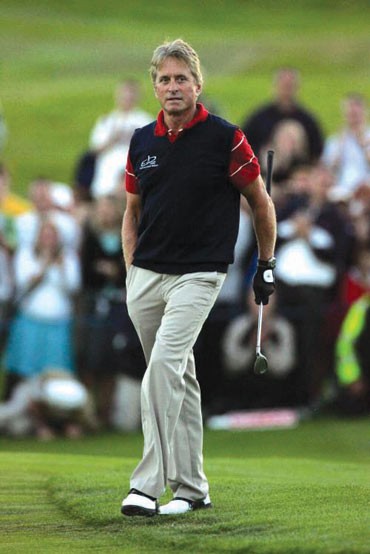 高尔夫球场体味别样生活文体明星期待的休闲方式