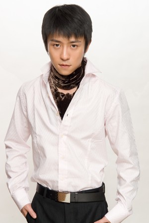 荣信达签约艺人：林申个人艺术履历