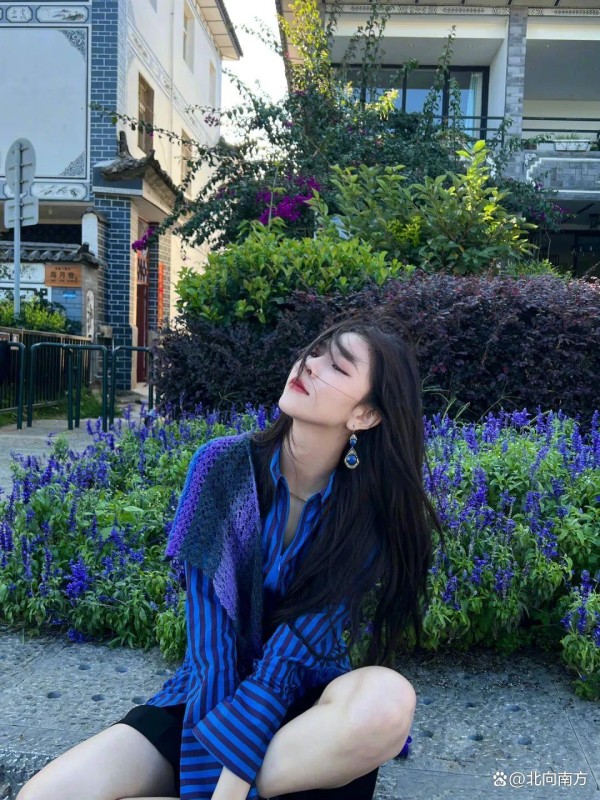 探秘宋妍霏的时尚密码:娱乐圈最具魅力女演员之一