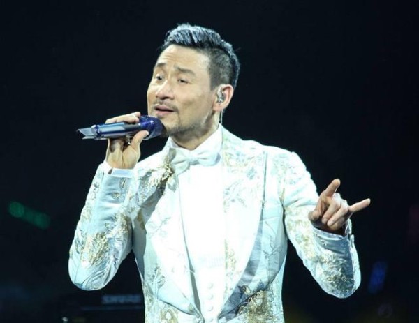 乐坛十位天王级男歌手, 刘欢第五, 齐秦第六