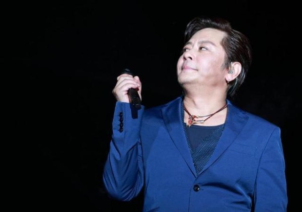 乐坛十位天王级男歌手, 刘欢第五, 齐秦第六