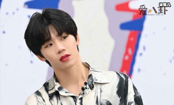 明日之子胡宇桐