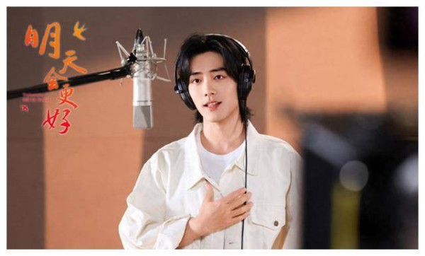 肖战粉丝群庞大，名人包括港星郑裕玲等纷纷赞美，超级忠诚！