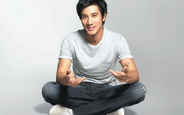 出身名门望族家世显赫的10大明星，有权有势背景吓人（下）