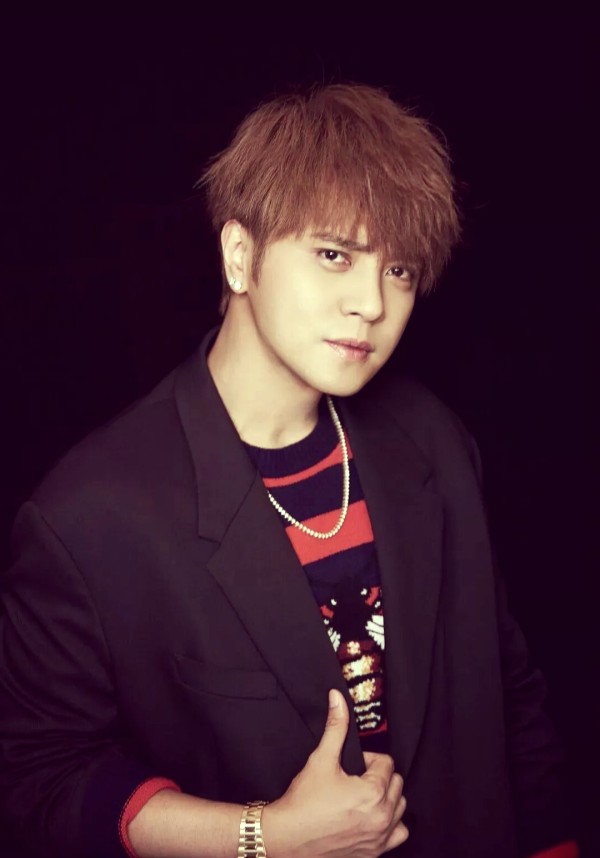 罗志祥《恋爱达人》：华语乐坛新星的璀璨时刻