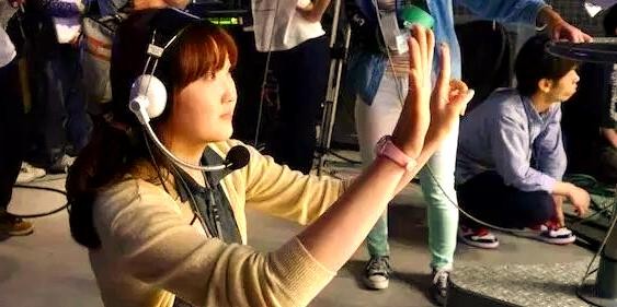 聚光灯下的秘密英雄：探讨影视作品背后的团队力量