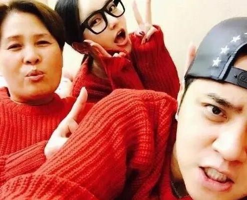 罗志祥前女友曝光风波：明星情感与道德界限的考验