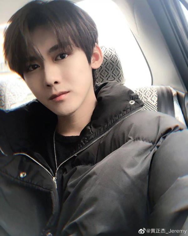 31岁男艺人突然去世！两天前还发布跳舞视频……母亲透露死因