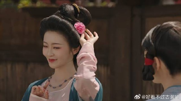 心机女不请自来,还摘了牡丹的鲜花,大福急眼把她打跑