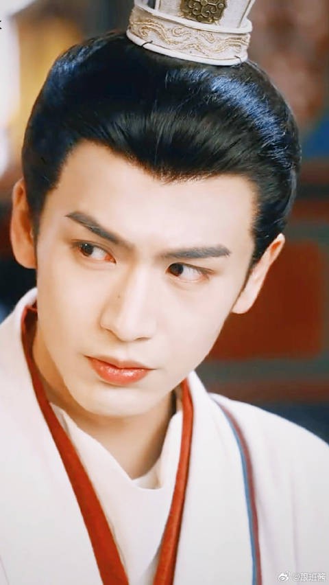 张凌赫在度华年这部剧的美貌无人能敌了