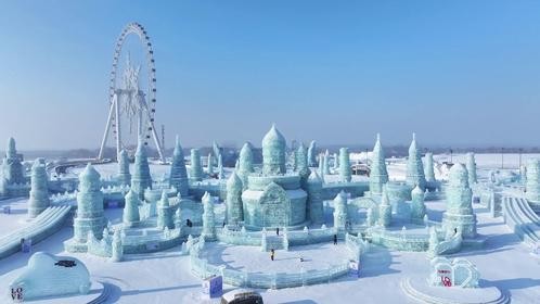 接地气的互动胜过专业主持，冰雪大世界终回正轨