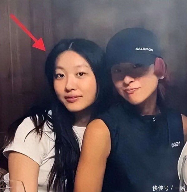 陈奕迅女儿近照流出,颜值神似刘亦菲,网友:可以直接原地出道了