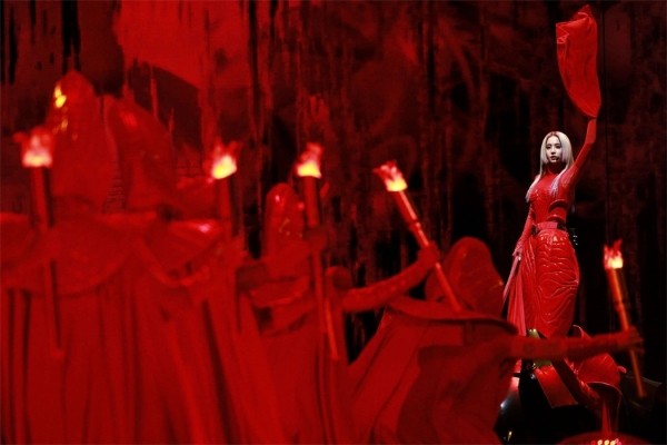 蔡依林杭州大莲花两天连唱 特别定制造型神图频出