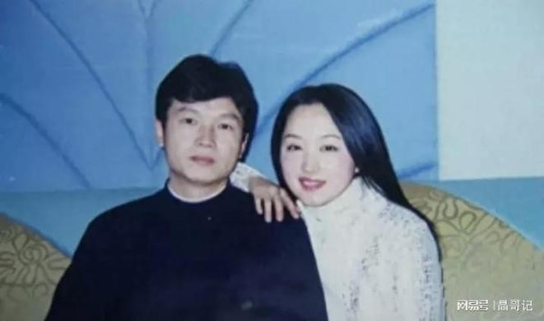 揭秘杨钰莹前任赖文峰近况，竟娶小23岁娇妻！素颜胜过杨钰莹！