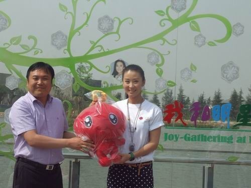 苗圃携地震灾区孩子开启“我和明星游世园”