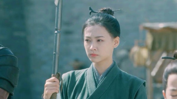 青鸟陪徐凤年赴北莽,侍女男装飒爽引热议