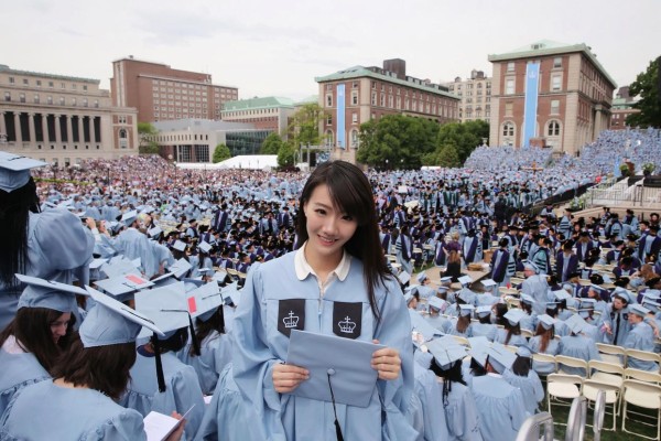 李连杰宠女翻车?Jada的白眼揭开明星亲情营销真相