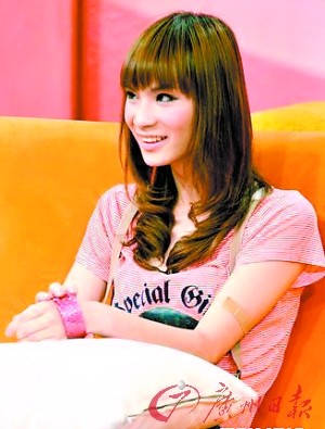 网络暴力愈演愈烈1个月内5名人“被死亡”(图)