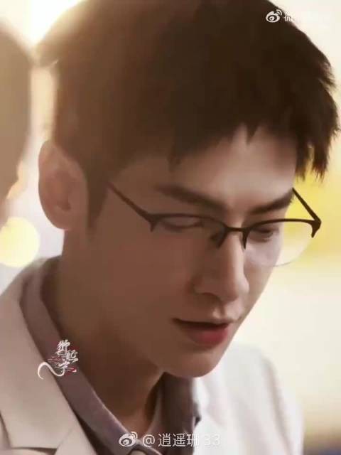 罗云熙冻龄演技获赞，精准演绎角色不同阶段