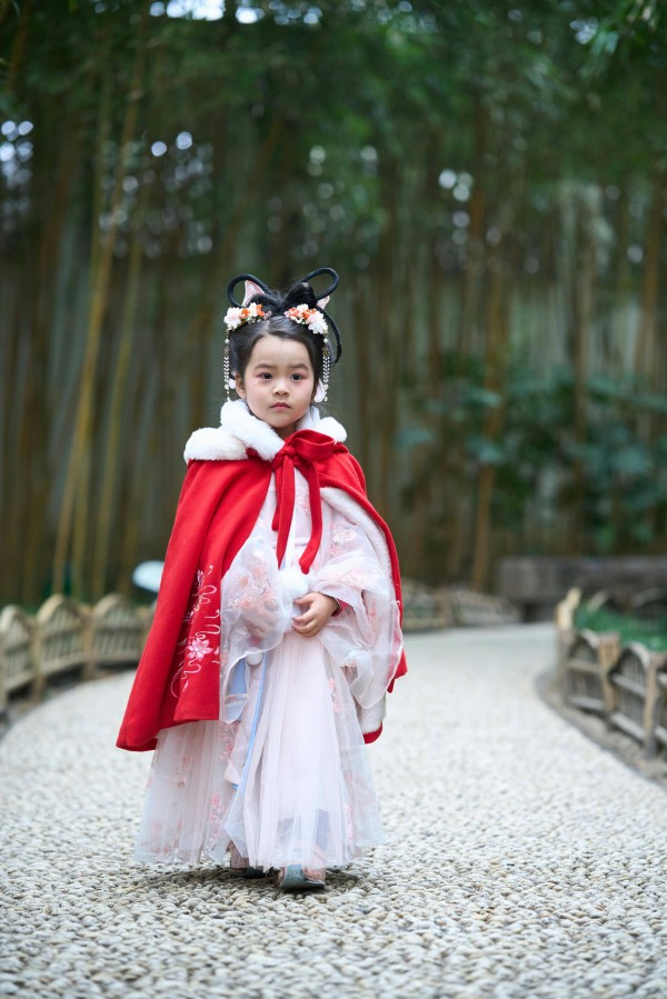 刘晓庆和林志玲的真实年龄竟然看不出！明星和普通人的差别在哪里？