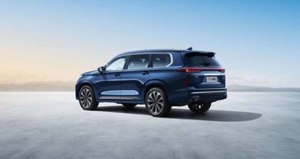 低价不低配，星途 ET5 的 1.5T 增程器560TOPS 算力真能兼顾体验与成本？奇瑞系供应链加持，星途 ET5 的低价策略其他品牌真的跟不起吗？-有驾