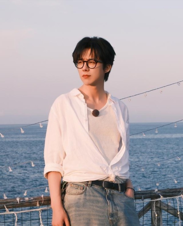 刘宇宁:从网红到全能艺人,挑战偶像定义的多面人生