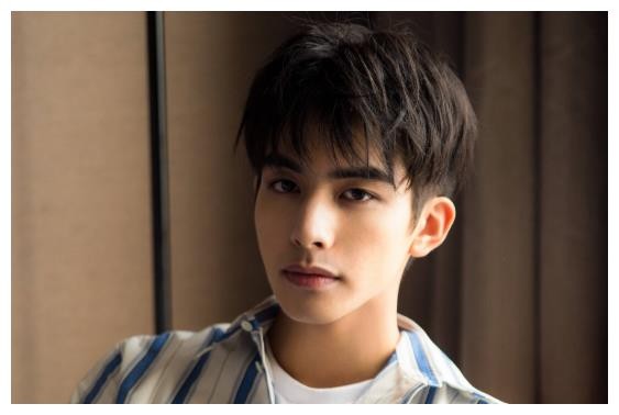 盘点娱乐圈那些”网红出身“的流量明星