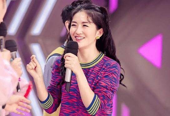 粉丝数过1亿的4位明星：前3位都是靠实力，唯独她竟是靠颜值