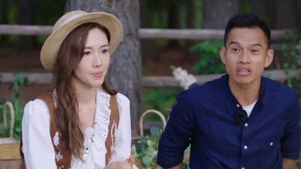 44岁香港女星选择和前男友复合，愿意再给他一次机会