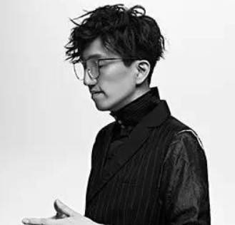 林志炫被曝私生活混乱，习惯性劈腿，还有一个私生子？