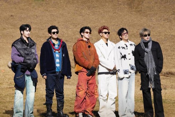 《宇宙闪烁请注意》：当红流量明星早晨素颜出镜，爆笑的下饭综艺