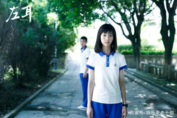 陈都灵晒合照宣传新剧，与梁靖康饰演姐弟，却充满了浓浓的CP感