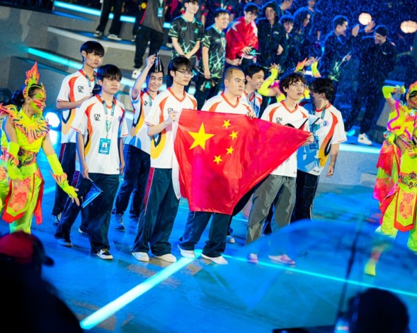 决胜巅峰世界总决赛开幕，16支战队争夺百万美元奖金