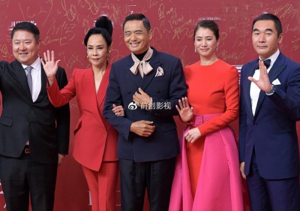 上海电影节红毯名场面多,胡歌吴磊梦幻同框,朱一龙倪妮CP感十足