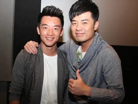 令人震惊，这些大明星竟都是同班同学，娱乐圈同窗真不少