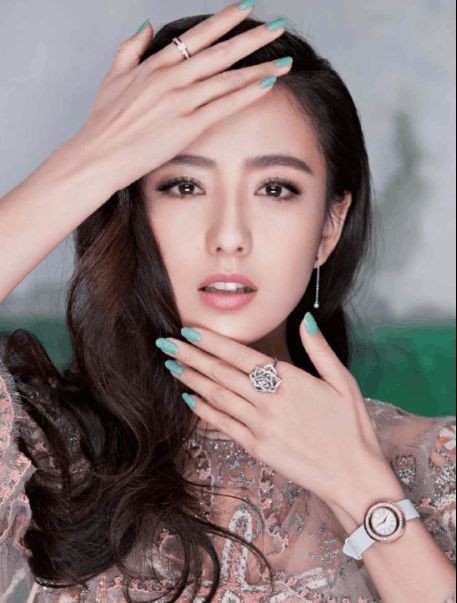 曾经让人瞧不起，现在却火得让人高攀不起的6大明星