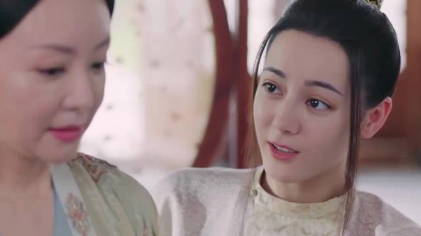 迪丽热巴刘宇宁《长歌行》曝新片段，草原使者蹴鞠对决阿娘阻拦