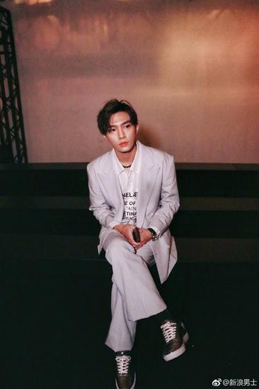 炎亚纶在在Christian DaDa