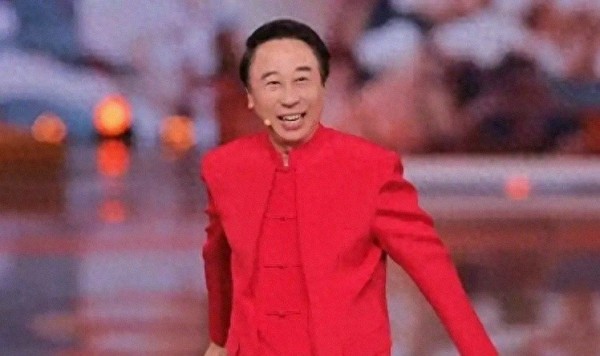 人飘必有祸！68岁冯巩近况曝光，给张扬“晒富”的闫学晶上了一课