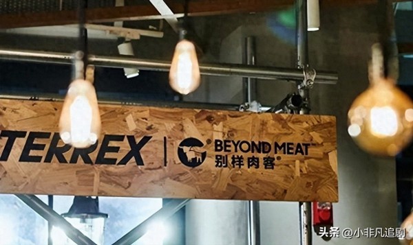 彻底撤出中国！市值蒸发千亿，电商全停摆，欧美的人造肉败走中国