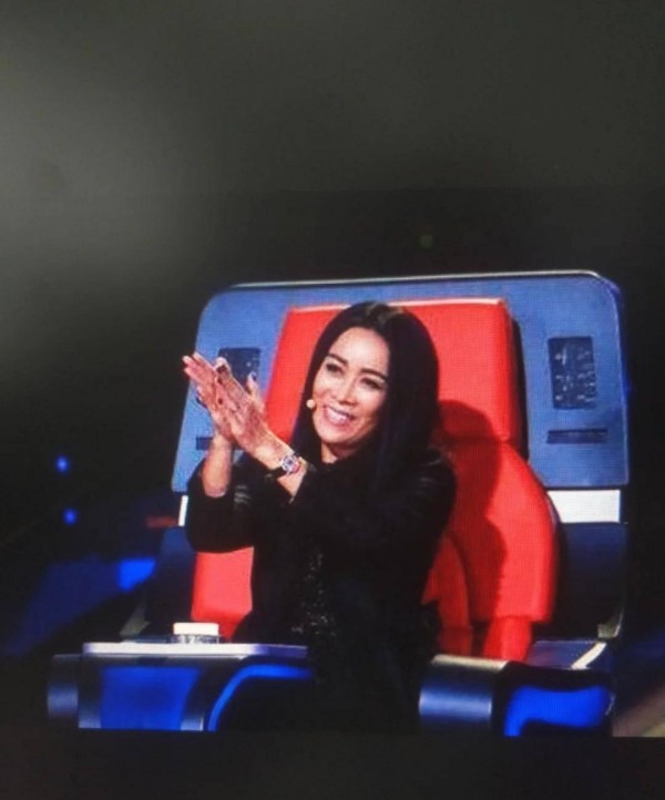 关晓彤沉默风暴：是自我保护，还是顶流女星的公关博弈？