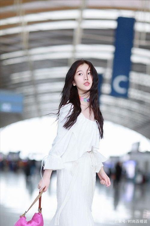 虞书欣美得我一激灵_娱乐圈“揩油”丑闻频出，尊重女性何时能成为基本素养？