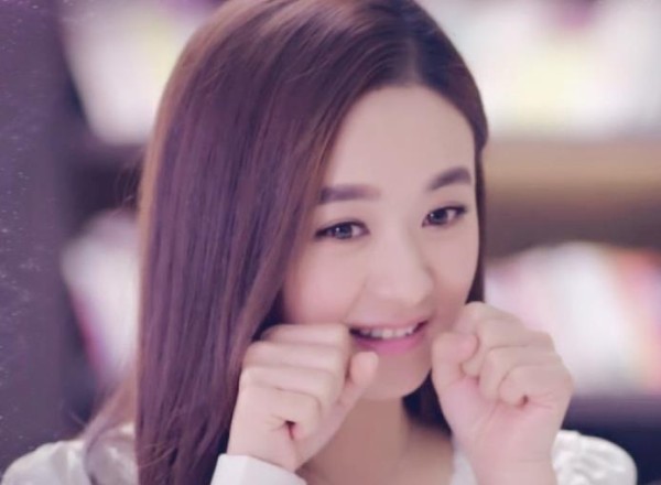 赵丽颖经纪人: 明年不用赵丽颖了! 原来赵丽颖做了杨幂不敢做的事