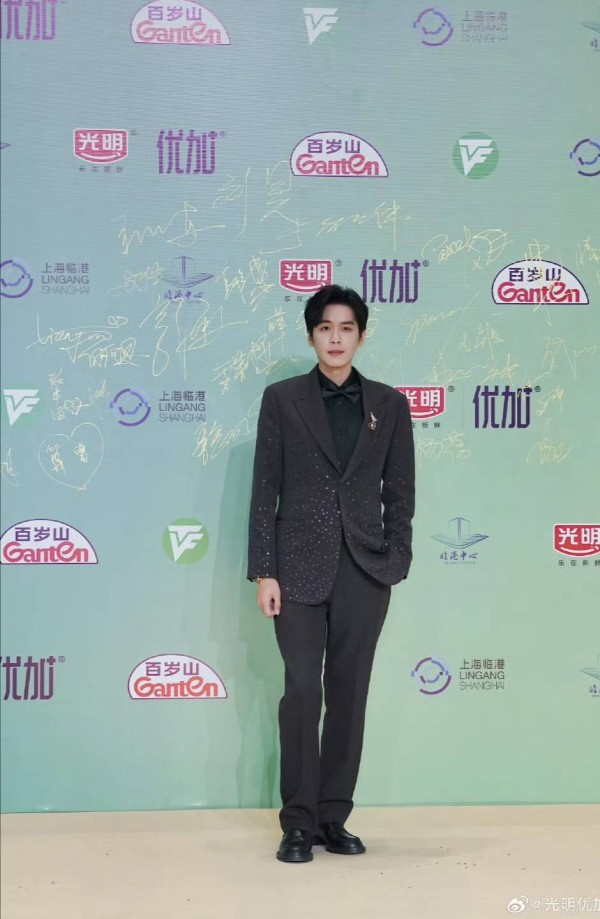 白玉兰内场：超越剧本杀的刺激，“娱乐圈人类观察盛宴”