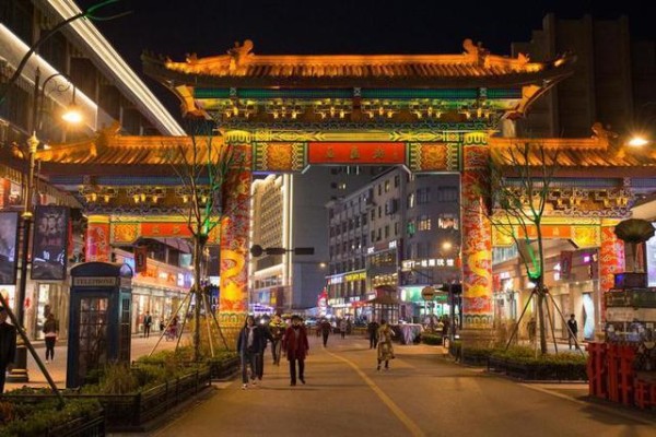 浙江明星最多的一条街，明星美食众多，却有种想回家的感觉!