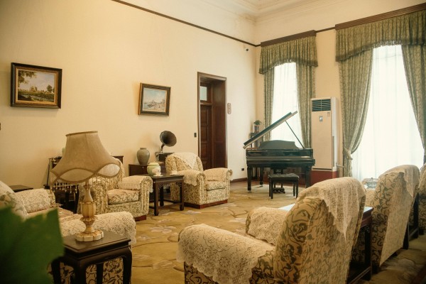 林书豪欧阳靖亲临邓紫棋演唱会，特别夜晚与偶像合影！