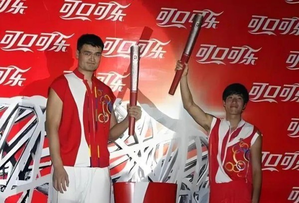 志田千阳现象：体育明星偶像化的深层影响